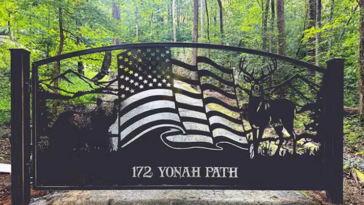 Completed-storm-damaged-driveway-gate-replacement-in-Ellijay-Georgia